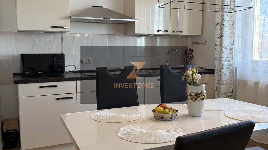 Apartament 3 camere spațios Oradea - Poză 12