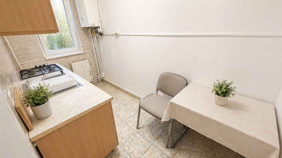 Apartament cu 3 camere, izolat termic, Dambu Pietros, Targu Mures - Poză 3