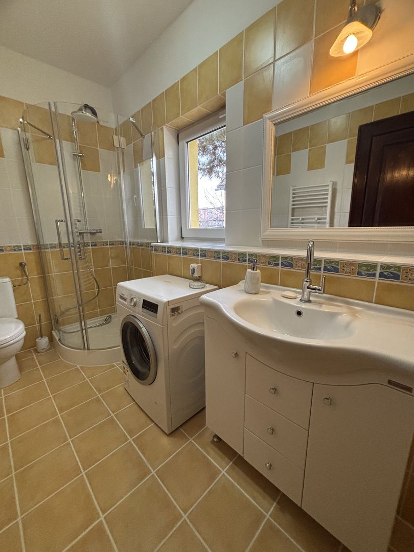 Vilă primitoare zona Modern - Poză 21