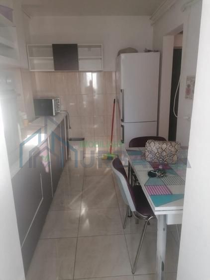 Apartament 3 camere de vânzare în zona centrală, Bd. Independenței nr. 7, Iași - Poză 2