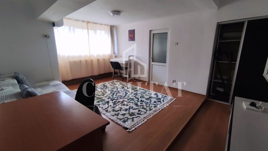Apartament cu o cameră în zonă centrală | Calea Dorobanților - Poză 1