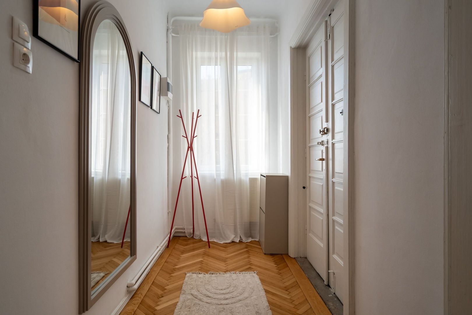 Apartament Spațios de 120 mp în Cartierul Evreiesc – Ultracentral - Poză 5