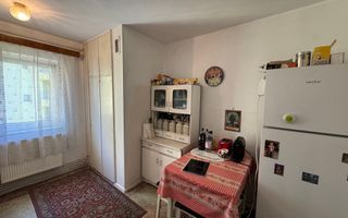 Apartament decomandat cu 3 camere in Centrul Civic, strada Mihai Viteazul - Poză 7