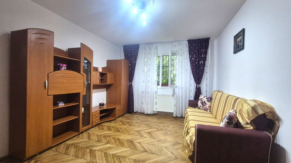 La 10 minute de Centru Civic, 2 camere cu loc parcare și pivniță, pet friendly - Poză 5