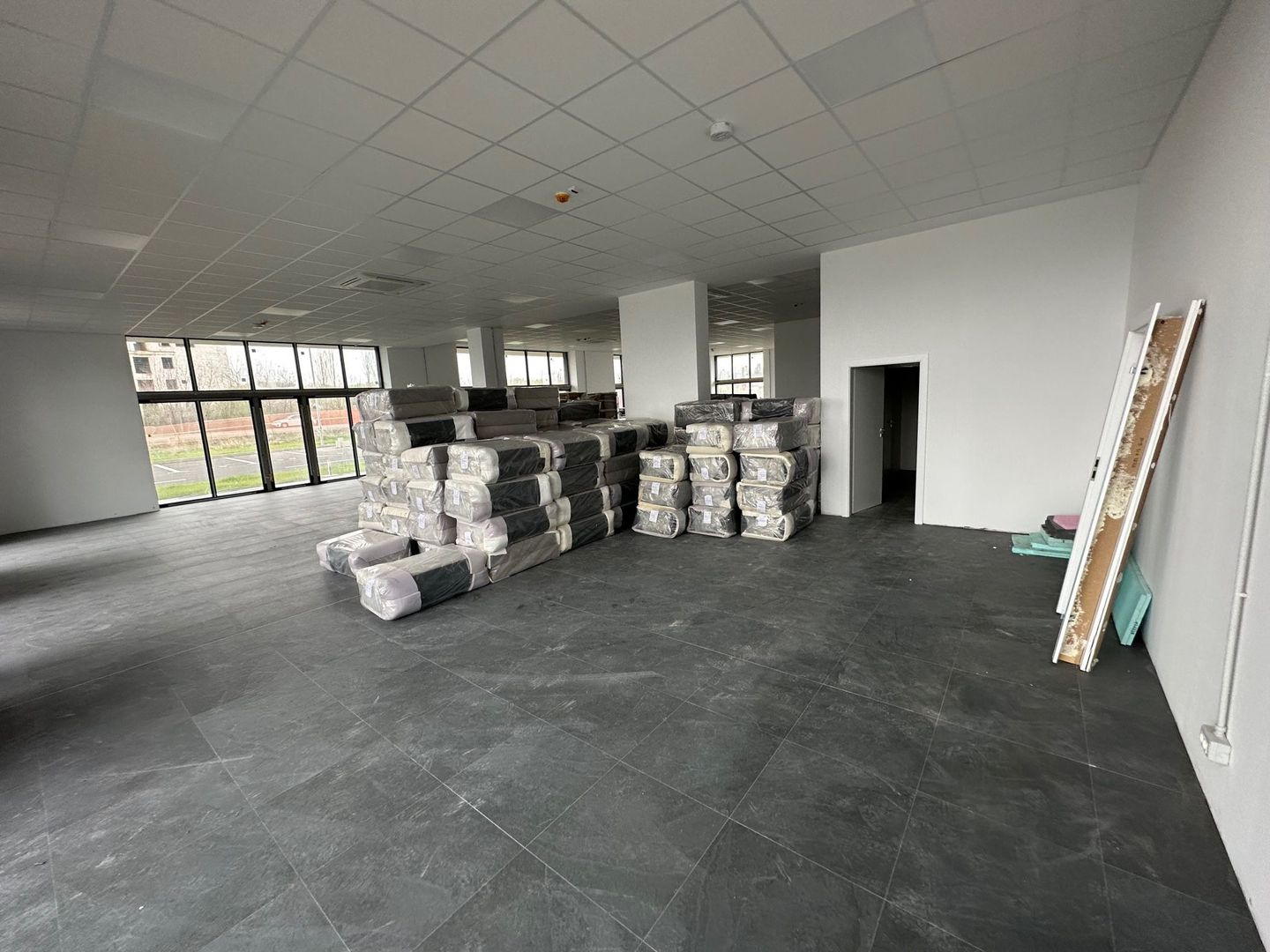 Spatiu comercial 421 mp - Poză 6