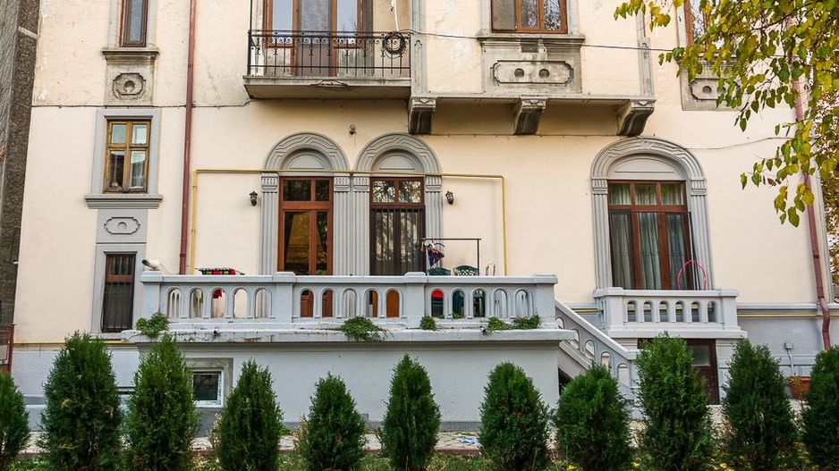 De vanzare Apartament 6 camere Vila Monument Istoric Traian Unirii LUX - Poză 24