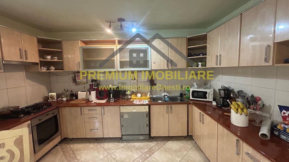 Casa/Pensiune de vanzare Slanic-Moldova Reducere pret luna Iulie - Poză 17