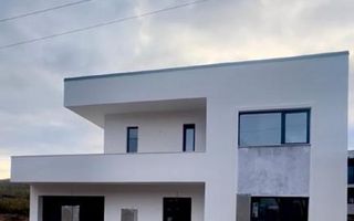 Casă modernă lângă Lacul Ezăreni - Poză 1