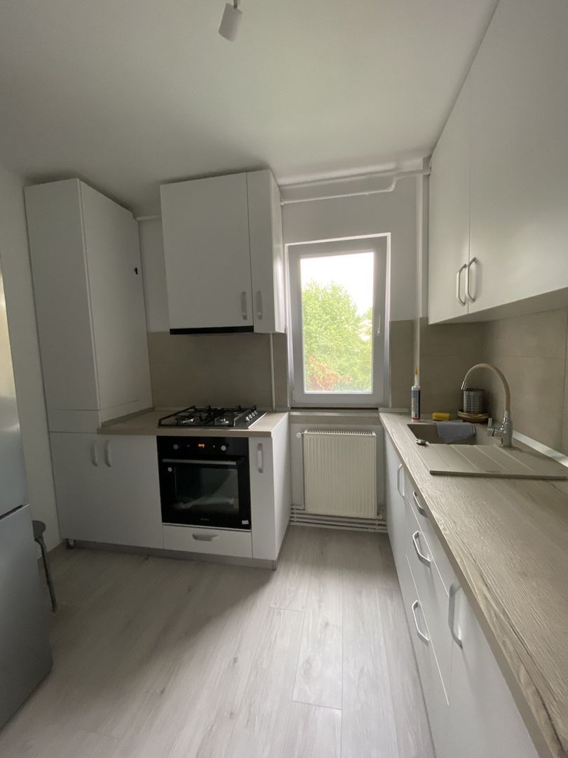 Apartament 2 camere modern , renovat - de inchiriat  Astra Brasov - Poză 9