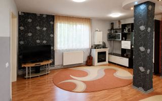 Casă P+M cu piscină și teren 1100 mp – Zona Vrancei, Baia Mare - Poză 2