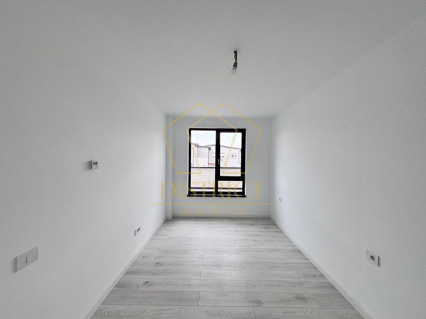 Apartament cu 3 camere si terasa de 61 mp | Torontalului - Poză 6