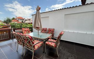 Casa cu terasa generoasa zona centrala - Sibiu - Poză 13