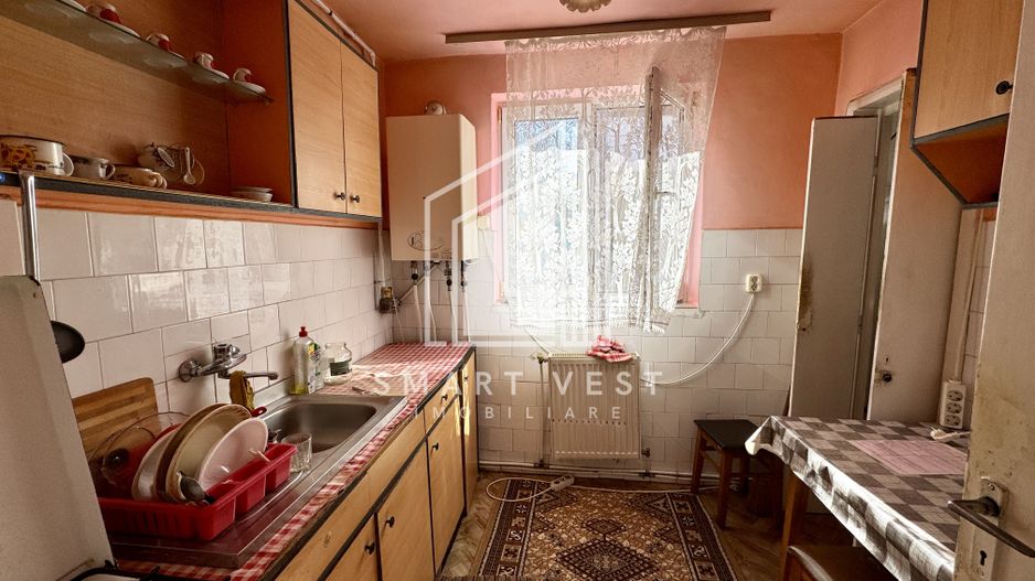 Vand Apartament 2 camere carpati 1 - Poză 9