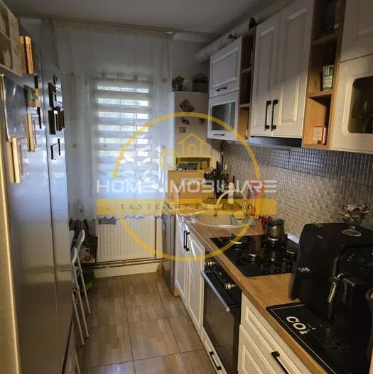 Apartament cu 3 camere/ 60mp/ zona Podu Ros - Poză 7