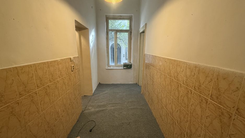 Oferta zilei !!! Garsoniera 33.4 mp utili in Vila - Zona Parcul Carol - Poză 5