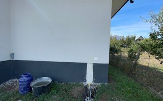 CASA CU 11 ARI TEREN - DRUM PRIVAT - LIVADA - Poză 16