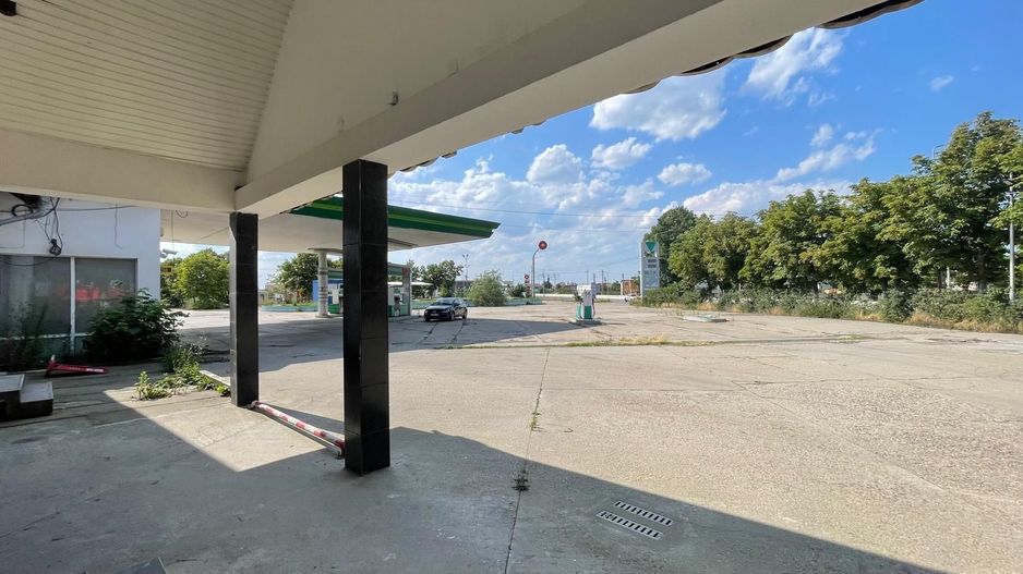 HOTEL DE INCHIRIAT CU 14 CAMERE SI PARCARE BORS E60 - Poză 2