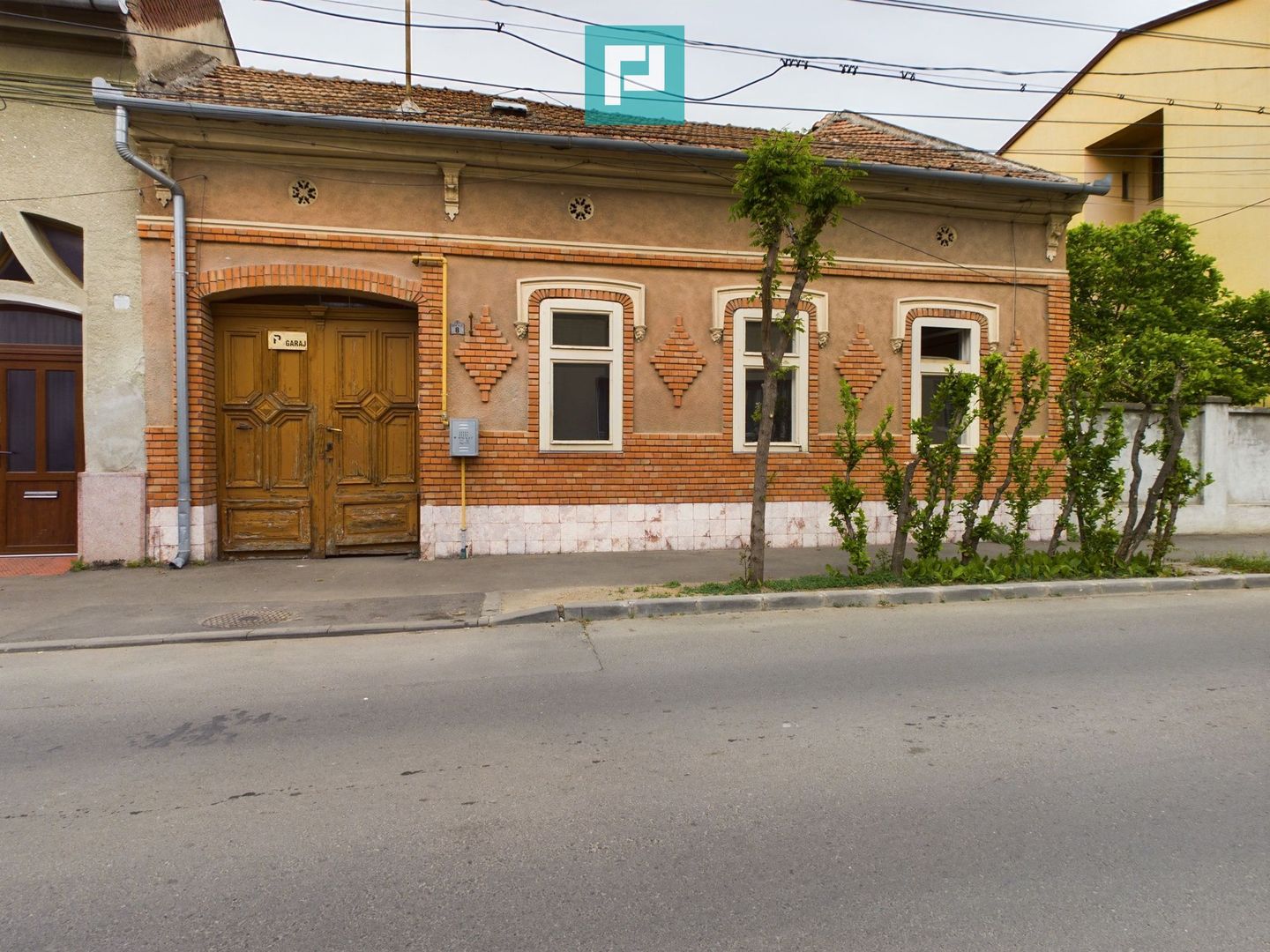 Apartament cu 3 camere ultracentral - Poză 1