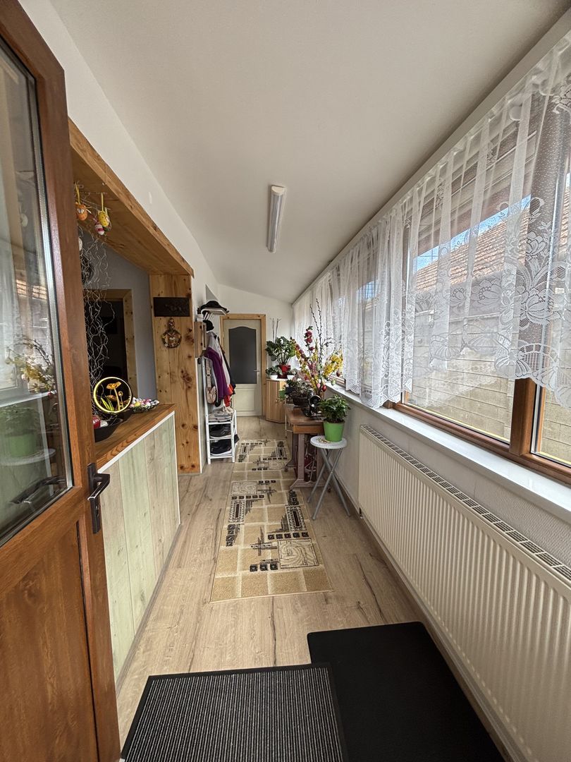 Casa de vânzare în zona Girocului - Poză 16