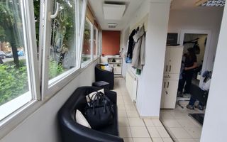Spațiu cu potențial excelent în Piața Trandafirilor | 50mp - Poză 3