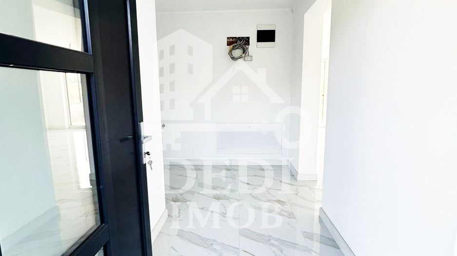 Casă de vânzare cu 4 camere in Oncea, Bihor - Poză 2