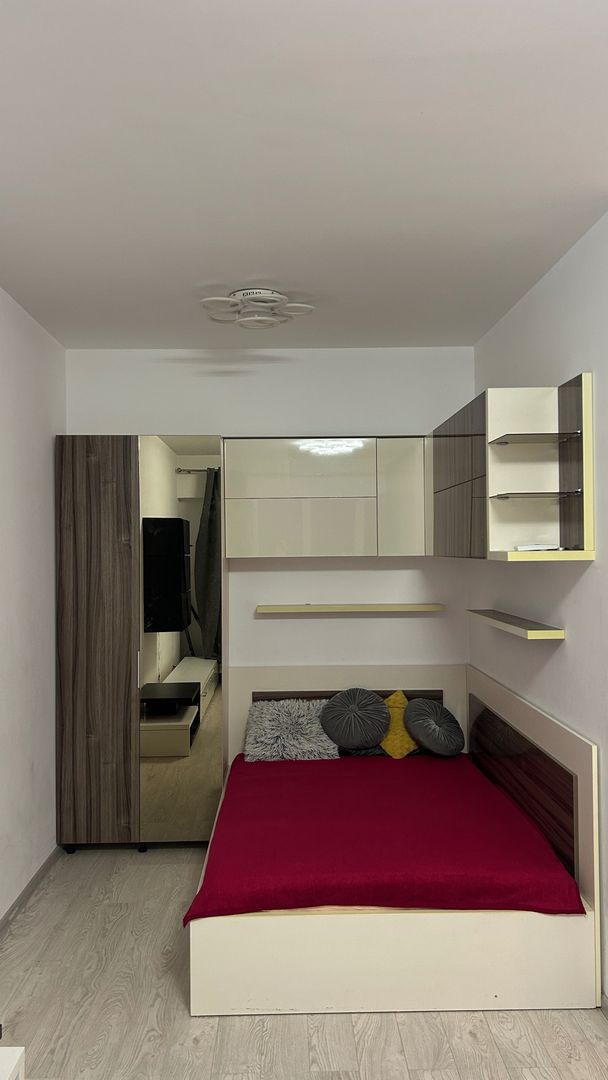 De inchiriat garsoniera , Sun Plaza sector4 - Poză 1