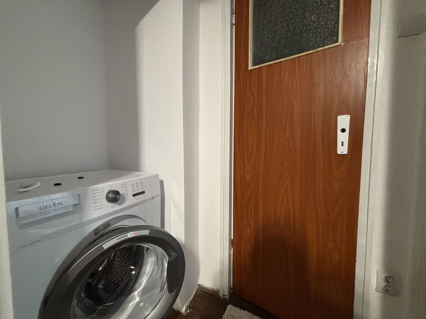 APARTAMENT 2 CAMERE | ETAJ 2 | POSIBILITATE CENTRALA - Poză 9