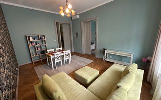 Spatiu de birouri in cladire istorica - Poză 1