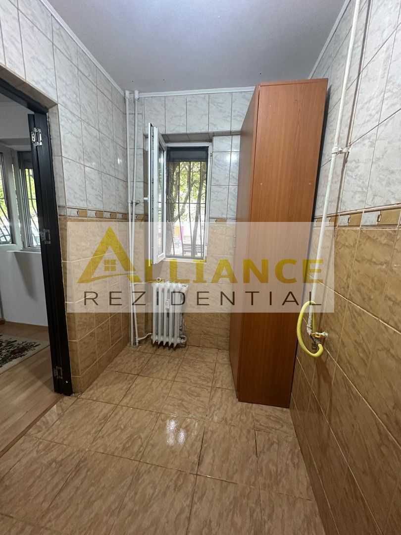 Garsoniera | 55.000 Euro | Sector 4 - Poză 7