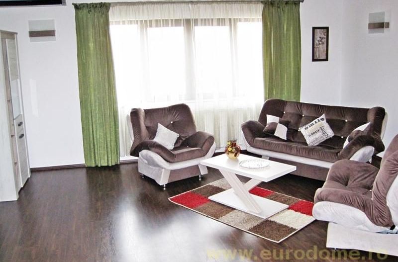 Centru, apartament cu 3 camere, 92mp utili, mobilat si utilat 170000 euro - Poză 14
