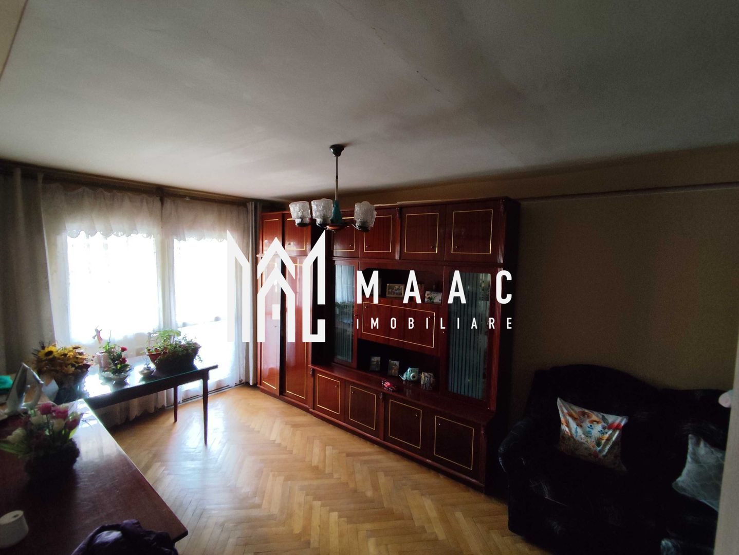 Aparatament 3 camere | Etaj 2 | Decomandat |  Calea Poplacii - Poză 2