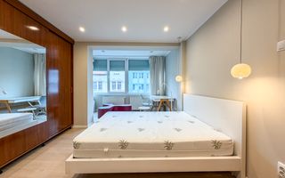 2 camere, cu vedere la Piata Mihai Viteazul! - Poză 2