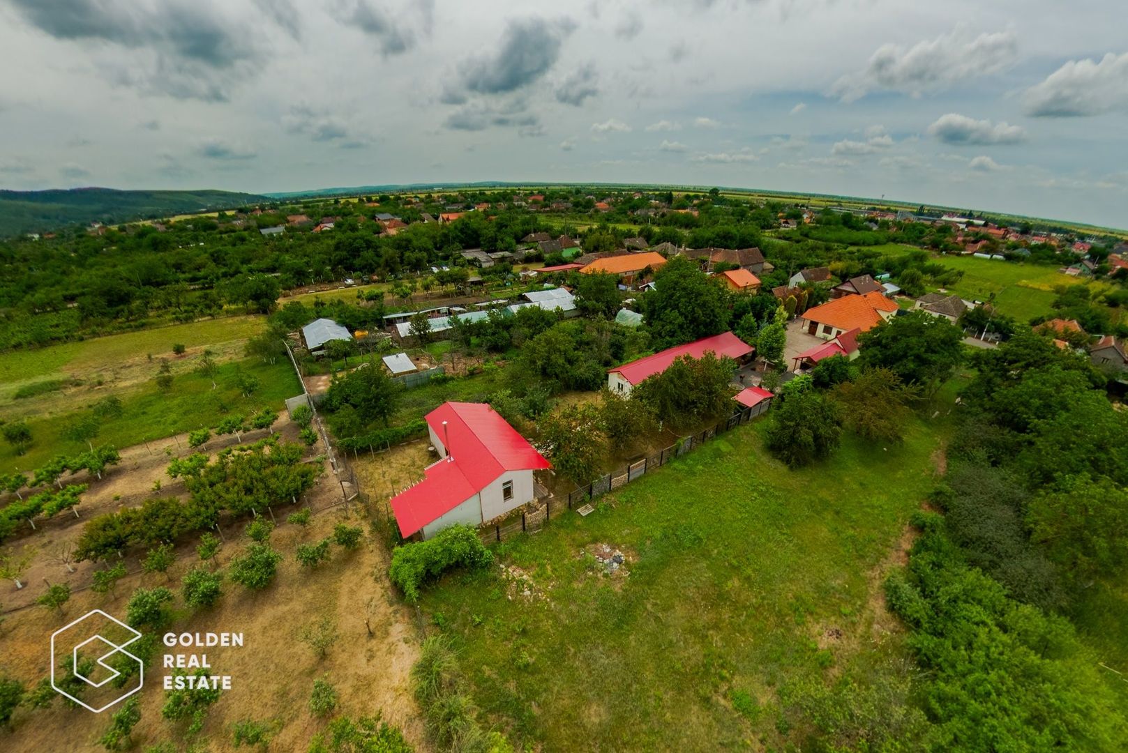 Afacere la cheie: Pensiune functionala sau casa de locuit, Ghioroc - Poză 5