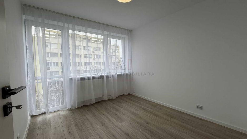 3 Camere  Complet Revovat |2025| Mutare Rapida| - Poză 12