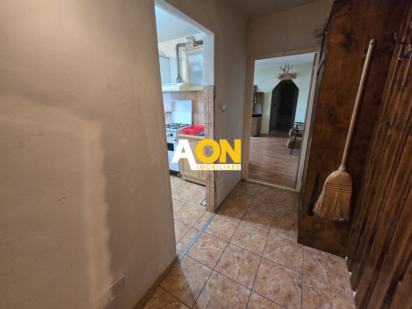 Apartament 2 Camere Zona Cetate - Poză 2