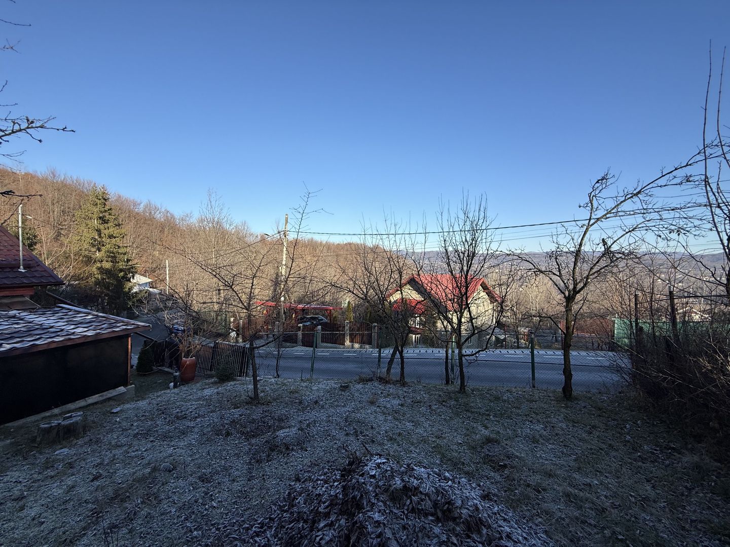 Casa 5 camere, foișor , garaj și teren 800mp cu toate utilitățile! - Poză 25