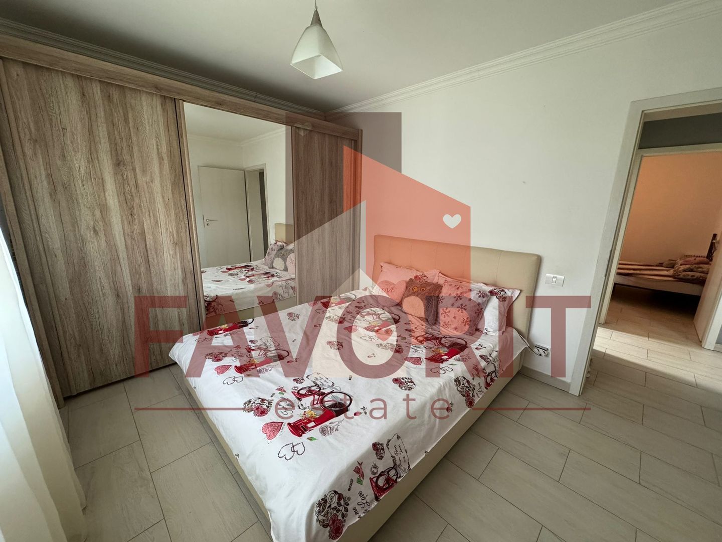 Apartament cu 3 camere mobilat si utilat, posibilitate preluare chiriasi - Poză 6