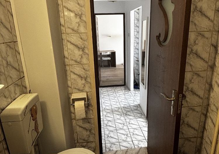 Apartament modern în Drumul Taberei – bloc reabilitat, finisaje noi - Poză 4