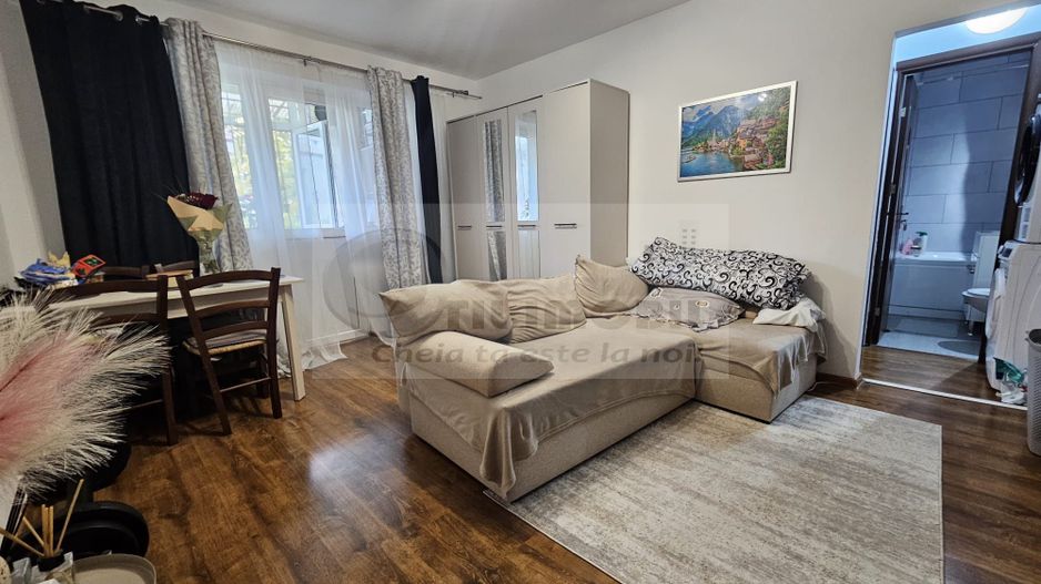 Apartament 2 camere renovat, 90.000 euro - Poză 4