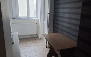 Inchiriez apartament 2 camere decomandat semi utilat - Poză 3