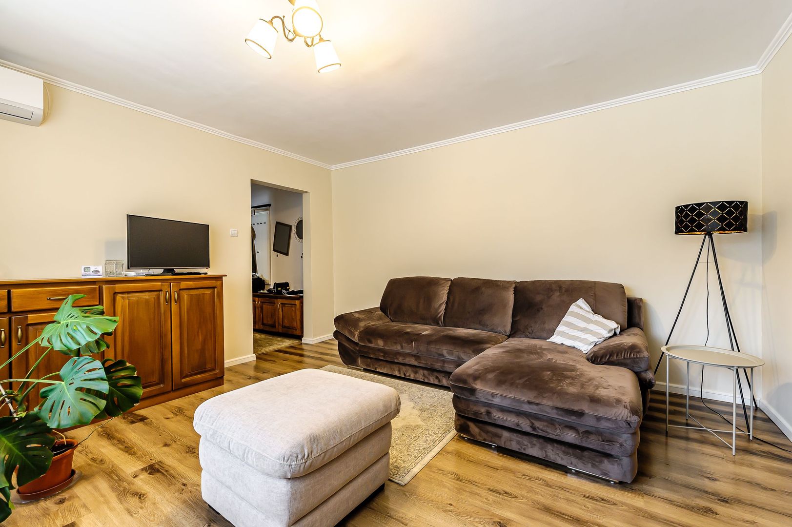 Apartament cu 2 camere superb zona Kaufland Micălaca - Poză 1