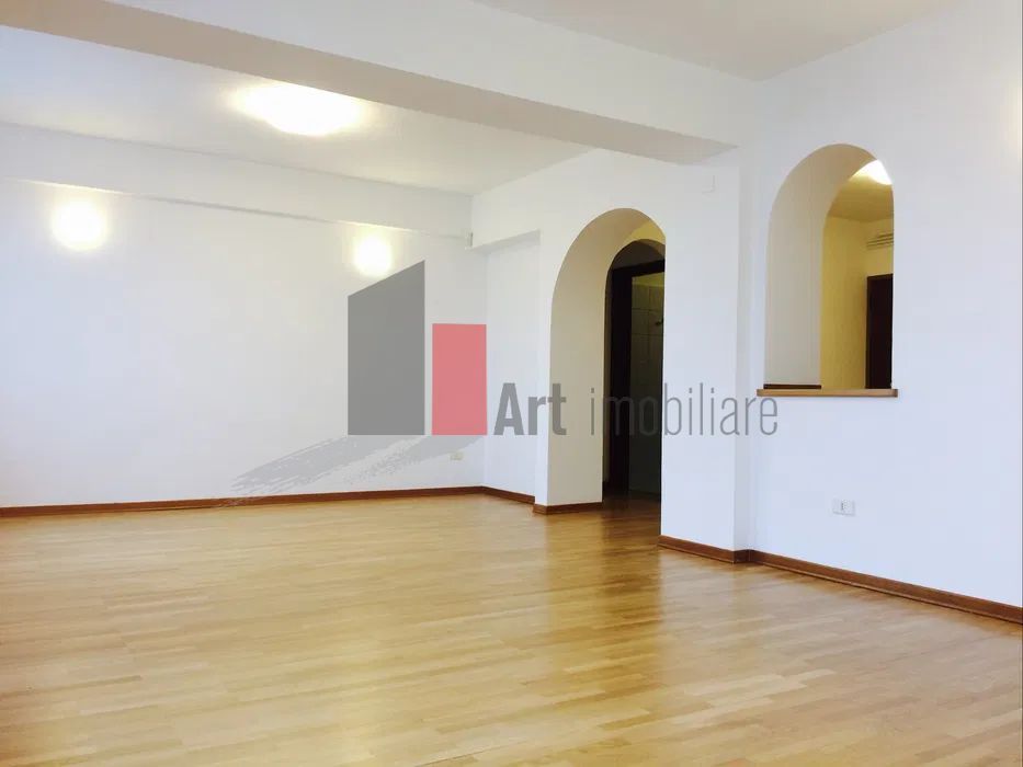 Spatiu Luminos in Charles de Gaulle-125 mp - Poză 2