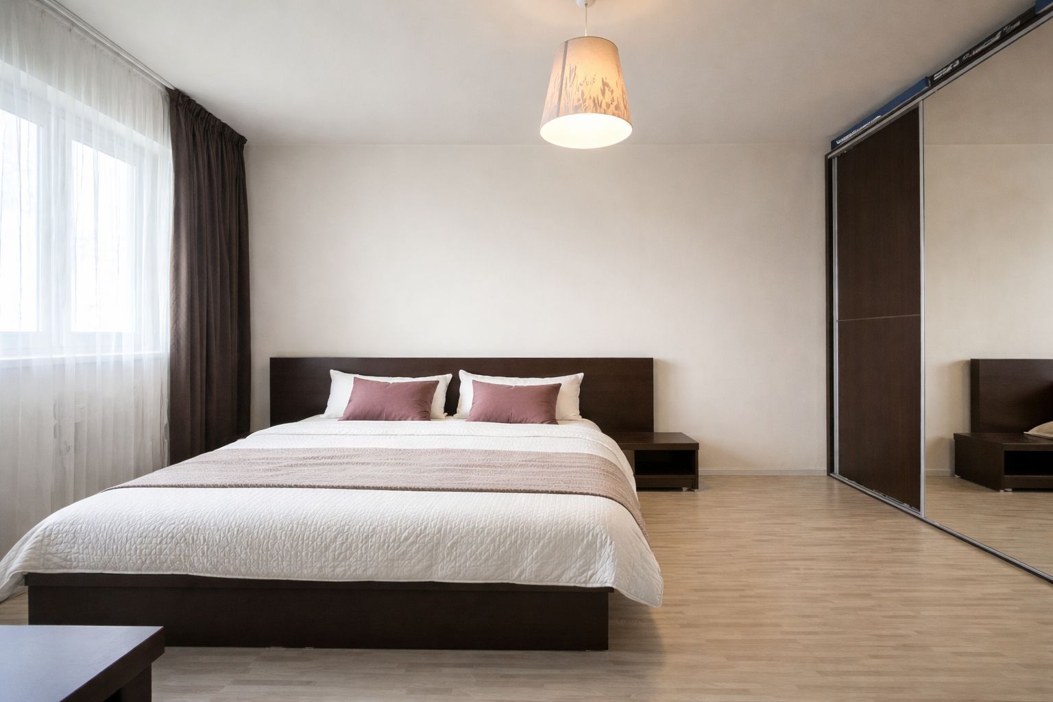 Apartament 2 camere de vanzare Turda Domenii Sector 1 58 mp - Poză 3