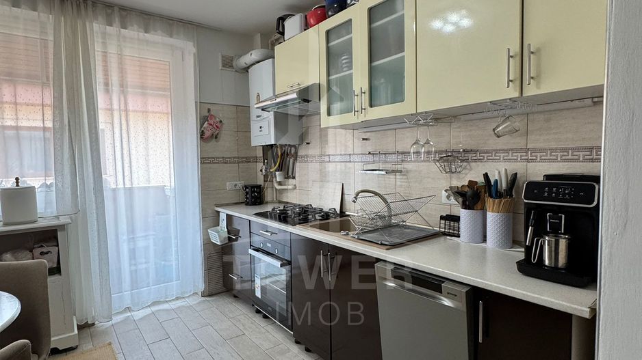 🏡 Apartament modern de vânzare în Kastani Residence – Etaj 3 - mobilat utilat - Poză 4