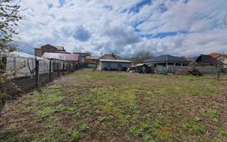 Casă cu teren de 721 mp în Iași, Șoseaua Bucium - Poză 3