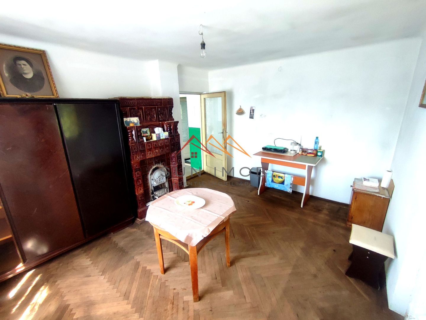CASĂ DE VÂNZARE | 9 CAMERE | TEREN 1.000 MP | BĂICOI – ZONĂ CENTRALĂ - Poză 15