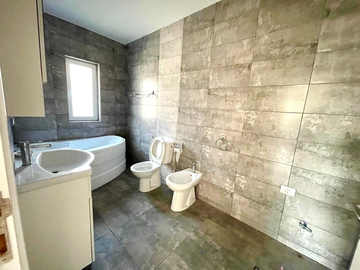 Casa individuala pe parter - 1264 euro/mp - teren generos - Sacalaz - Poză 6