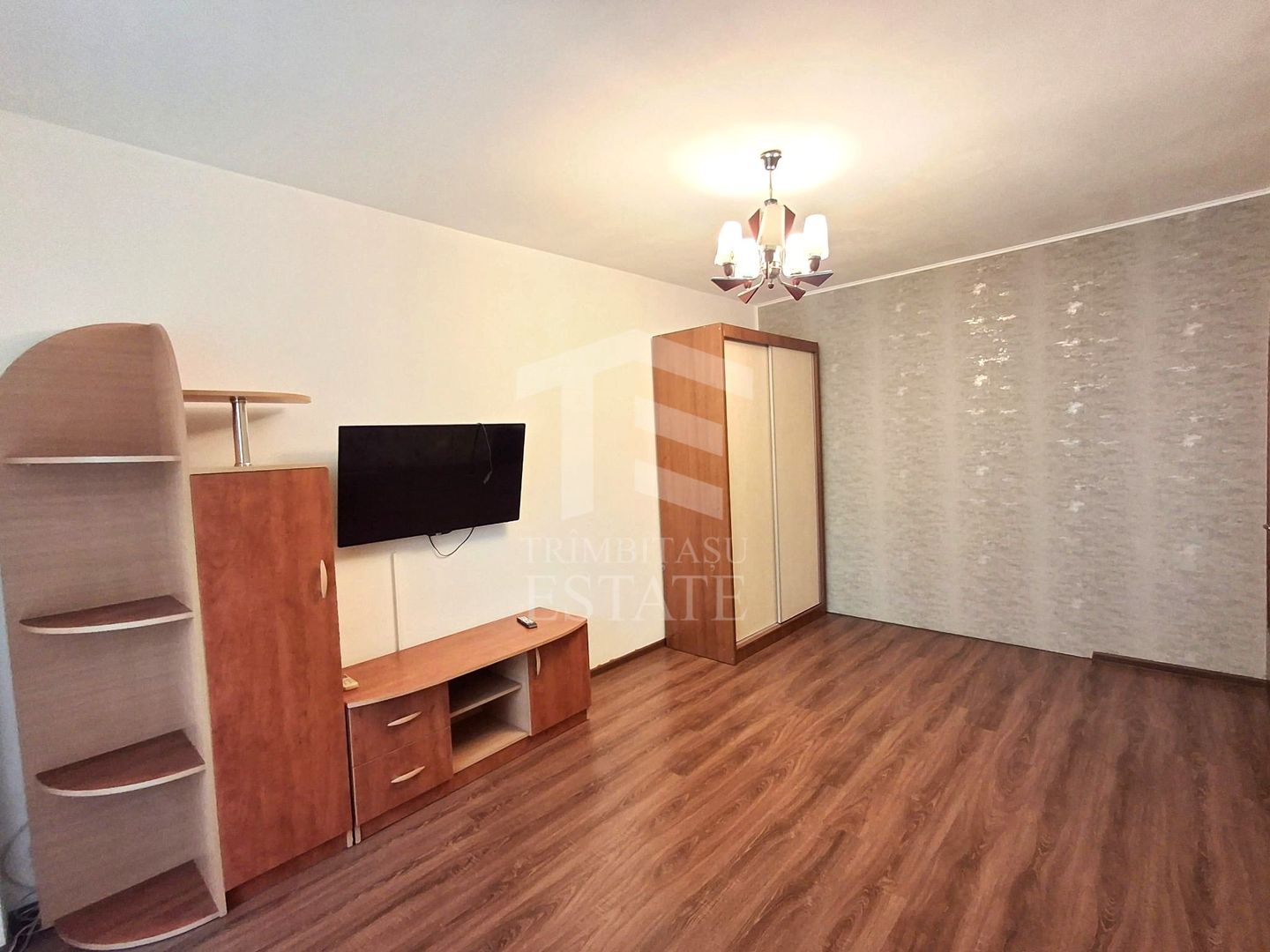 De Vanzare Apartament 2 Camere - Poză 5