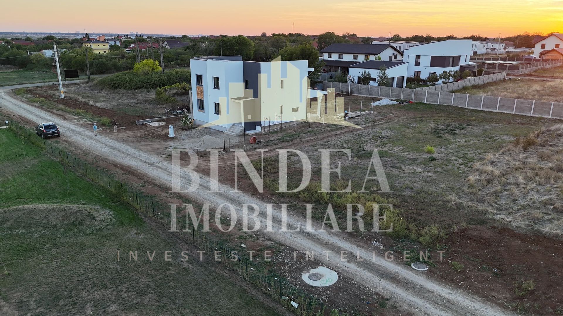 Duplex modern 3 dormitoare, 3 bai, pompa caldura - Giarmata - Poză 2