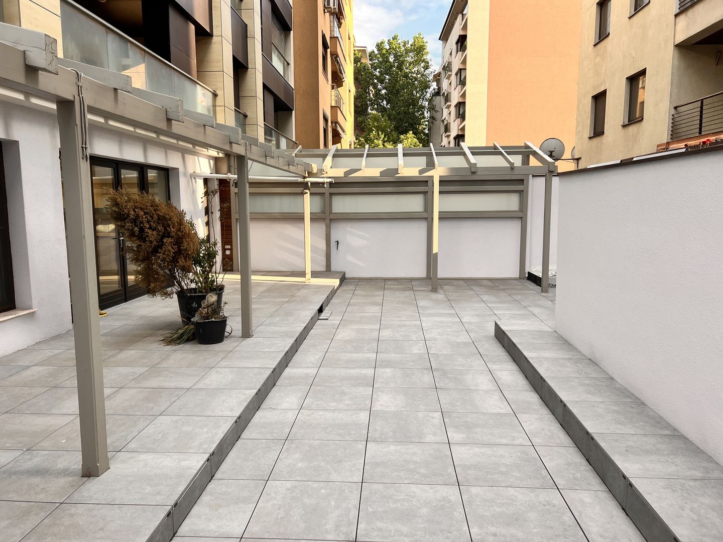 Apartament la parter,lux,spatios+terasa aflat in Aviatiei-Baneasa - Poză 21